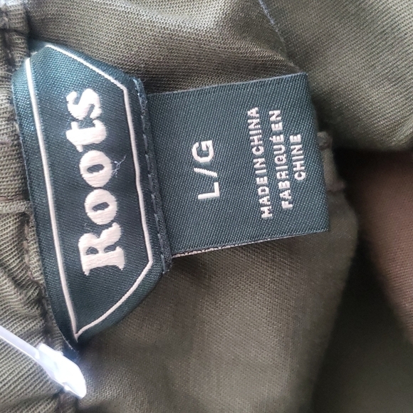 ROOTS Army Green Pant - Picture 8 of 8